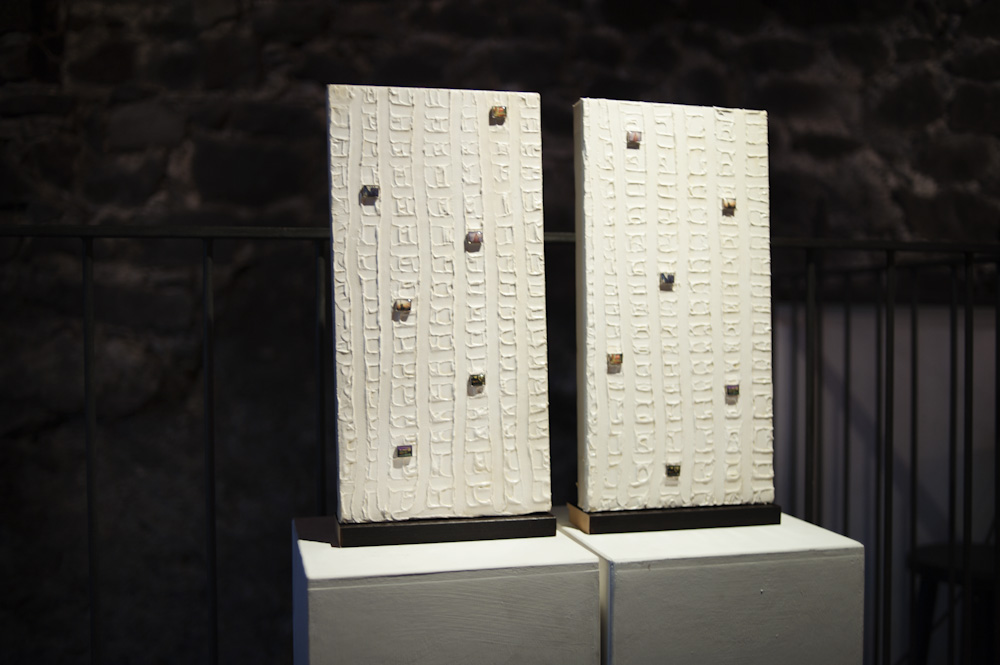 Twin towers 40x20 cm